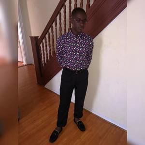 Meet your Posher, Charles